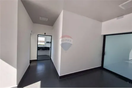Prédio Inteiro para alugar, 341m² no Centro, Louveira