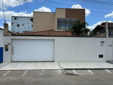 Casa de Condomínio com 7 Quartos para venda ou aluguel, 250m² no Cidade Nova, Feira de Santana