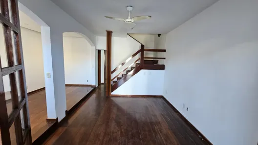 Casa com 2 Quartos para alugar, 72m² no Jardim Flamboyant, Cabo Frio