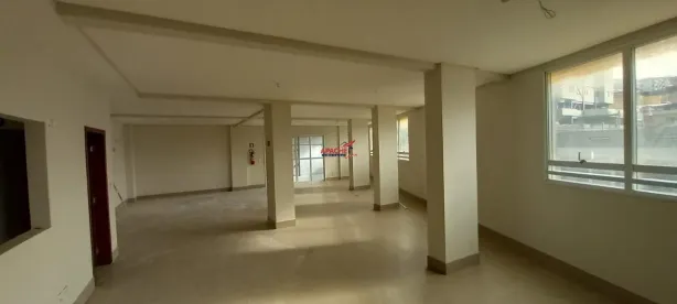 Conjunto Comercial / Sala para alugar, 226m² no Santo Antônio, Viçosa