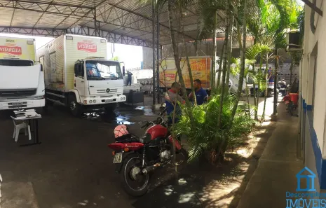 Galpão / Depósito / Armazém com 5 Quartos para alugar, 800m² no Jardim São Paulo, Recife