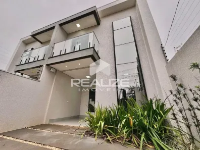 Sobrado com 3 Quartos à venda, 104m² no Panorama, Foz do Iguaçu