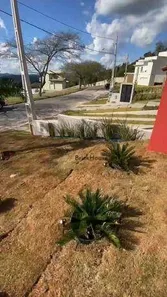 Casa de Condomínio com 3 Quartos para venda ou aluguel, 226m² no Estação, São Roque