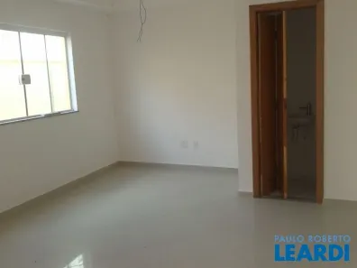 Casa de Condomínio com 2 Quartos para alugar, 100m² no Vila Príncipe de Gales, Santo André