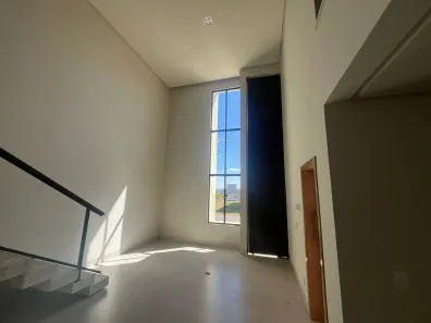 Casa de Condomínio com 3 Quartos à venda, 248m² no Jardins Capri, Senador Canedo