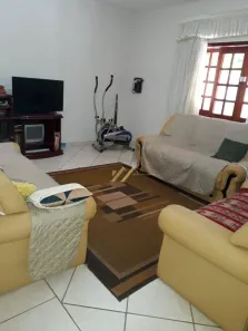 Fazenda / Sítio / Chácara com 3 Quartos à venda, 330m² no , Louveira