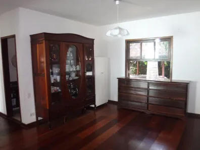 Casa com 3 Quartos à venda, 196m² no Jardim dos Ipês, Embu das Artes