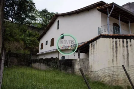Sobrado com 3 Quartos à venda, 186m² no Centro, Igaratá