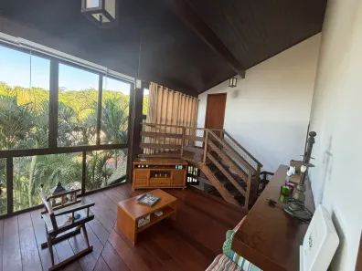 Casa de Condomínio com 4 Quartos à venda, 246m² no Badu, Niterói