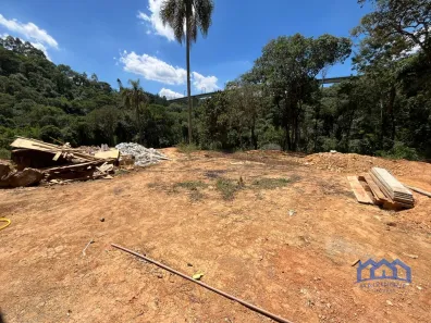 Fazenda / Sítio / Chácara com 3 Quartos à venda, 1000m² no , Mairinque