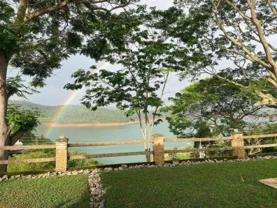 Fazenda / Sítio / Chácara com 3 Quartos à venda, 2300m² no Água Branca, Igaratá