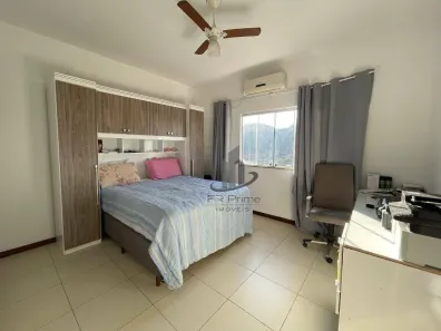 Casa com 3 Quartos à venda, 300m² no Vila Ursulino, Barra Mansa