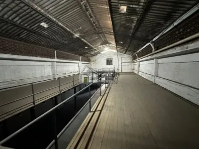 Galpão / Depósito / Armazém para alugar, 450m² no Penha Circular, Rio de Janeiro