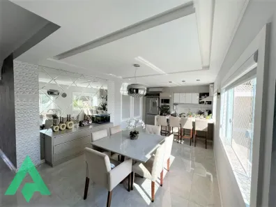 Casa com 3 Quartos à venda, 300m² no Do Salto, Blumenau
