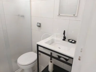 Kitnet com 1 Quarto à venda, 32m² no Boqueirão, Santos