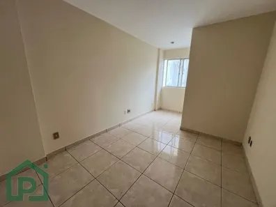 Apartamento com 3 Quartos para alugar, 60m² no Centro, Nova Friburgo
