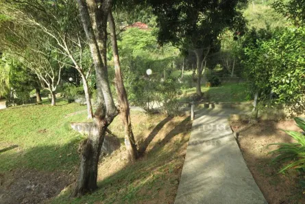 Fazenda / Sítio / Chácara com 3 Quartos à venda, 258m² no Chácaras Lidia, Embu das Artes
