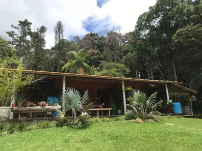 Fazenda / Sítio / Chácara com 4 Quartos à venda, 5820m² no Itaquaciara, Itapecerica da Serra