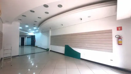 Galpão / Depósito / Armazém para alugar, 129m² no Centro, Americana