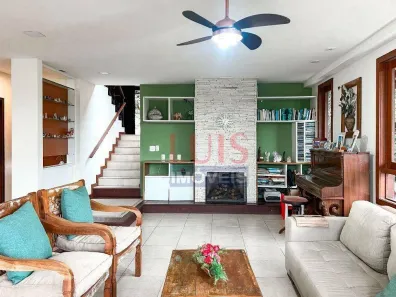 Casa de Condomínio com 5 Quartos para alugar, 401m² no Vila Progresso, Niterói