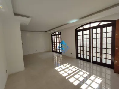 Sobrado com 3 Quartos para venda ou aluguel, 370m² no Parque Terra Nova, São Bernardo do Campo