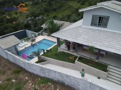 Fazenda / Sítio / Chácara com 4 Quartos à venda, 360m² no Portal da Igaratá, Igaratá
