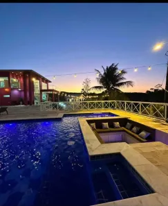 Fazenda / Sítio / Chácara com 4 Quartos à venda, 690m² no Maurício de Nassau, Caruaru