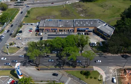 Loja / Salão / Ponto Comercial para alugar, 195m² no Campina do Siqueira, Curitiba