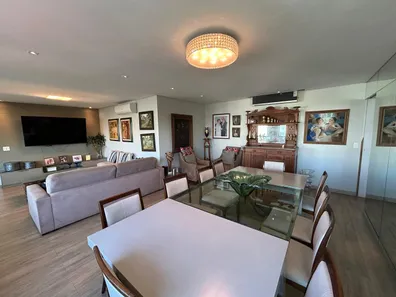 Apartamento com 3 Quartos à venda, 200m² no Casa Forte, Recife