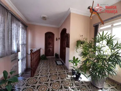 Casa Comercial com 3 Quartos à venda, 290m² no Centro, Guaratinguetá