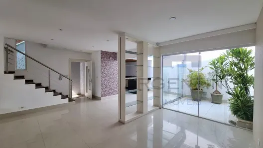 Sobrado com 4 Quartos para venda ou aluguel, 289m² no Vila Oliveira, Mogi das Cruzes