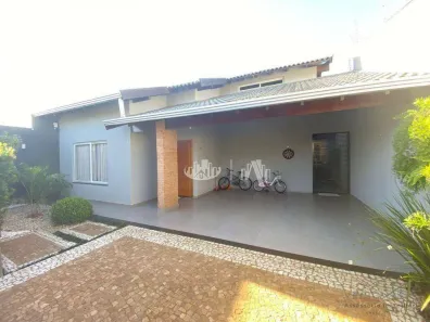 Casa com 5 Quartos à venda, 172m² no Antonio Frederico, Ibiporã