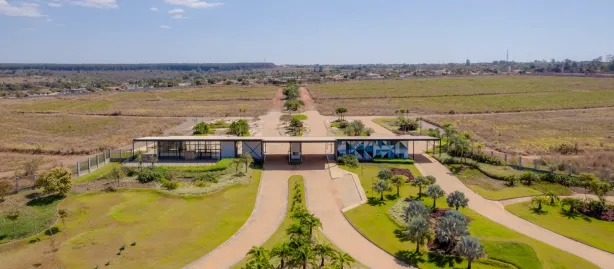 Terreno / Lote / Condomínio à venda, 703m² no Paranoá, Brasília