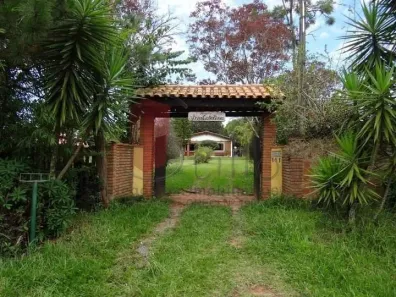 Fazenda / Sítio / Chácara com 3 Quartos à venda, 3000m² no , Sarapuí