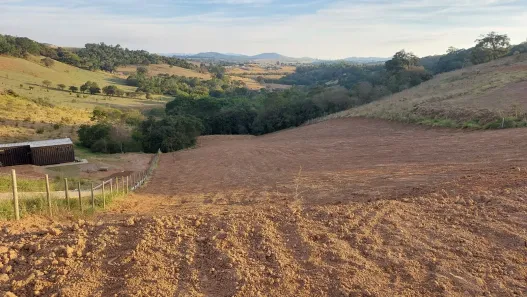 Terreno / Lote / Condomínio à venda, 9450m² no Zona Rural, Joanópolis