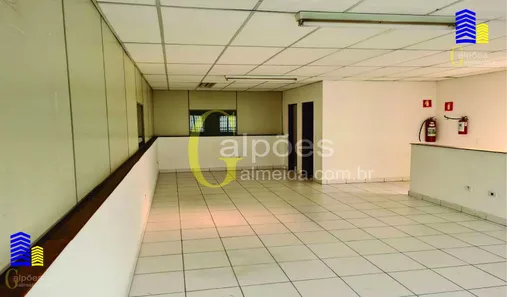 Galpão / Depósito / Armazém para alugar, 275m² no Vila Endres, Guarulhos