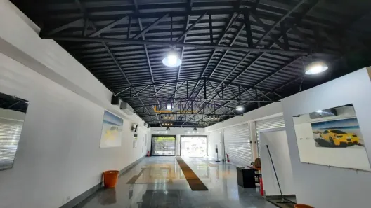 Galpão / Depósito / Armazém para alugar, 250m² no Morumbi, São Paulo