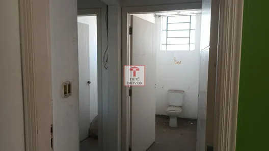 Galpão / Depósito / Armazém à venda, 680m² no Bosque da Saúde, São Paulo