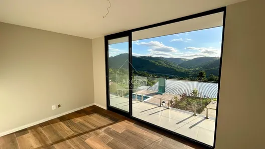 Casa de Condomínio com 3 Quartos à venda, 256m² no , Areal