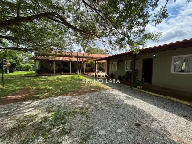 Fazenda / Sítio / Chácara com 4 Quartos à venda, 443m² no Nossa Senhora da Paz, São Joaquim de Bicas