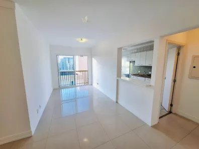 Apartamento com 2 Quartos para alugar, 77m² no Alphaville Centro Industrial e Empresarial/Alphaville., Barueri