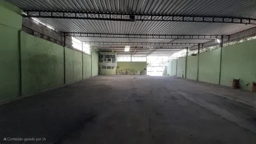 Galpão / Depósito / Armazém para venda ou aluguel, 552m² no Taquara, Rio de Janeiro