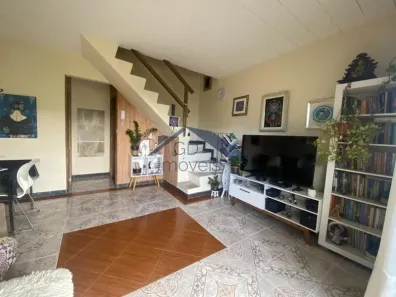 Casa com 2 Quartos à venda, 70m² no Alto da Serra, Petrópolis