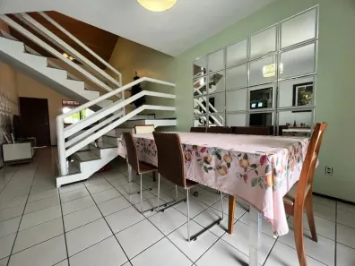 Casa de Condomínio com 3 Quartos à venda, 132m² no Zoobotânico, Teresina