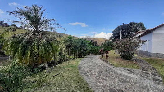 Fazenda / Sítio / Chácara com 5 Quartos à venda, 250m² no Rosa Machado, Piraí
