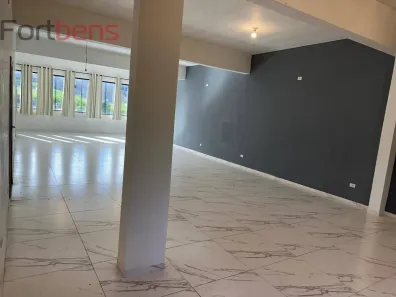Conjunto Comercial / Sala para alugar, 120m² no Laranjeiras, Caieiras