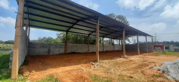 Galpão / Depósito / Armazém para alugar, 300m² no Parque Alvorada, Embu-Guaçu