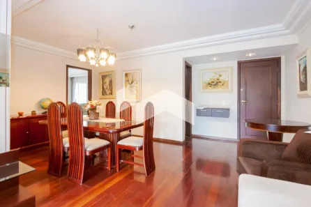 Apartamento com 3 Quartos para alugar, 167m² no Água Verde, Curitiba