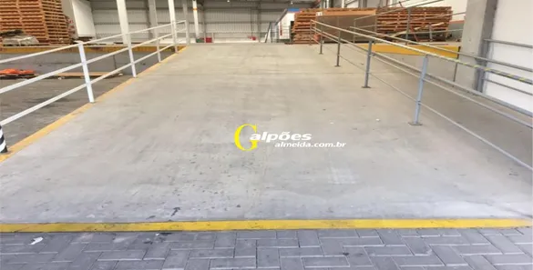 Galpão / Depósito / Armazém para alugar, 4985m² no Vila Sul Americana, Carapicuíba