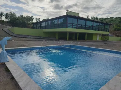 Fazenda / Sítio / Chácara com 2 Quartos à venda, 265m² no Alto José Leal, Vitória de Santo Antão